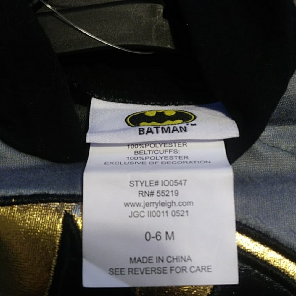 Batman 0 - 6 month Halloween Costume - Picture 9 of 9